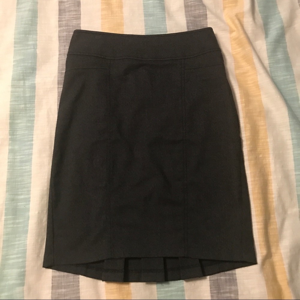 * Forever 21 Gray Pencil Skirt